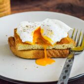 Simply-Recipes-Poached-Eggs-Lead-3a-db81f4e1d29146b0ab8db27f3fad8063